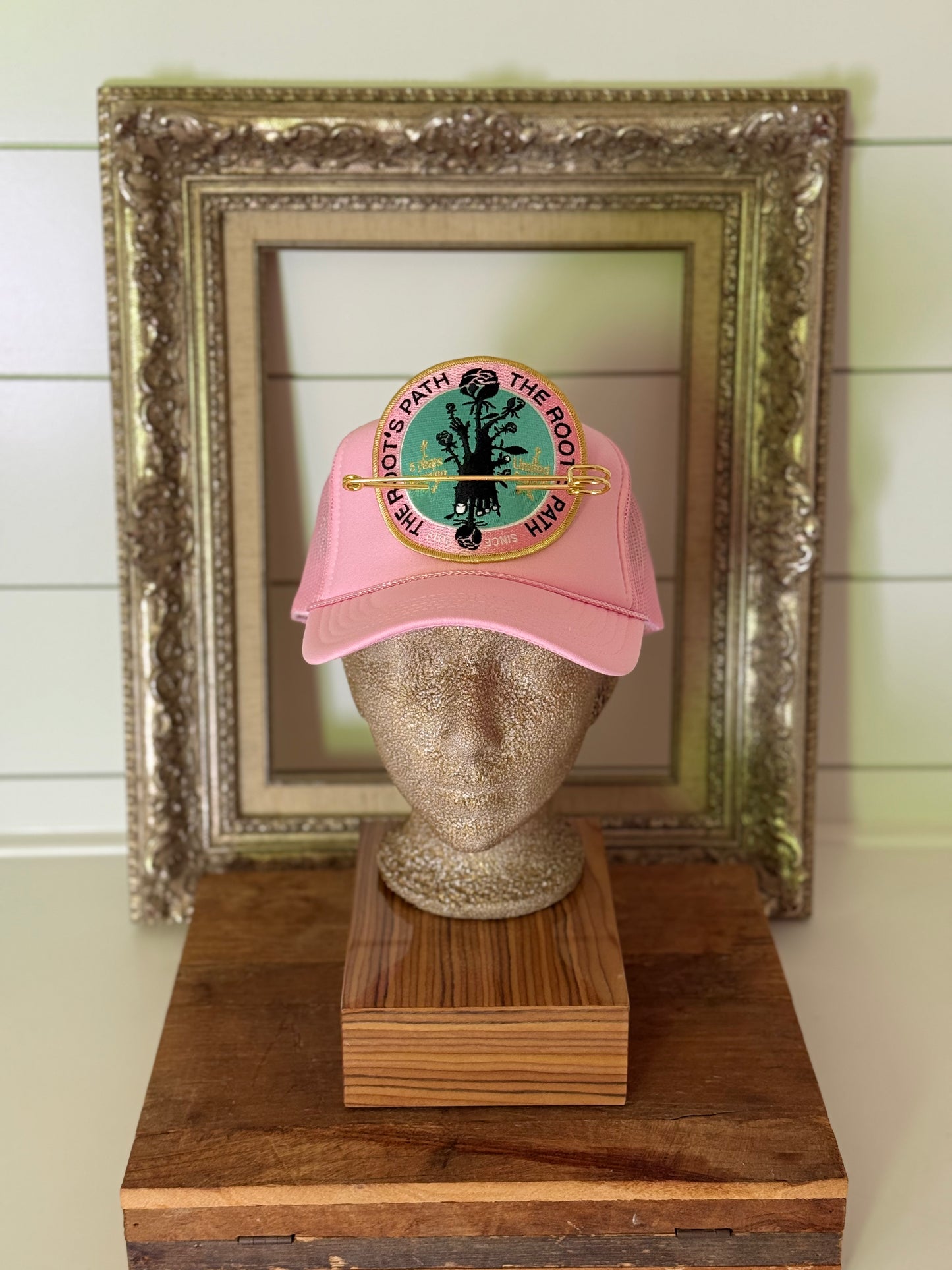 PINK CAP - WHEN THE SUN BLOOMS