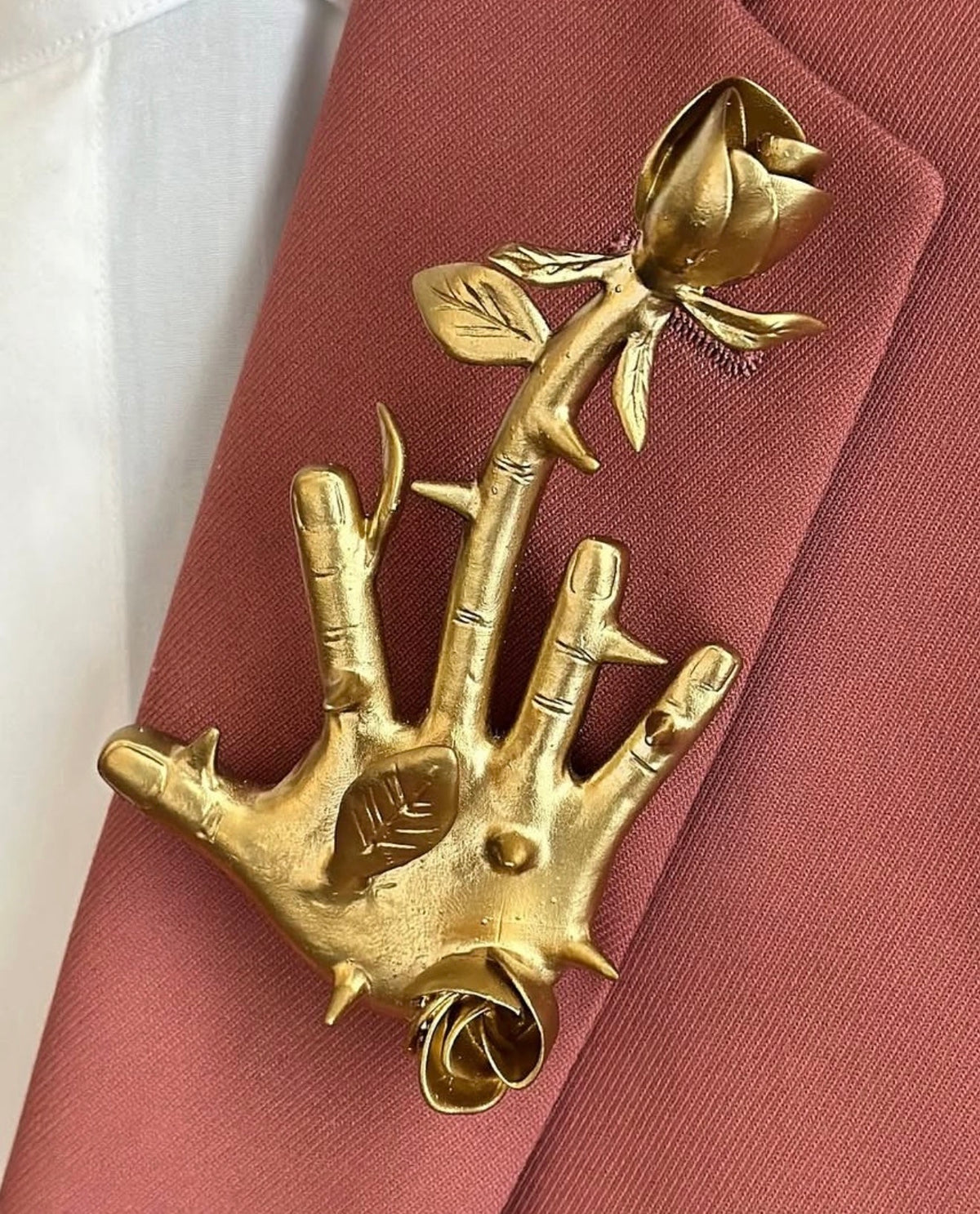 THE NOMAD GAEDEN BROOCH
